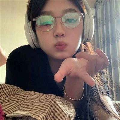 幸福是一尾皱颈蜥蜴